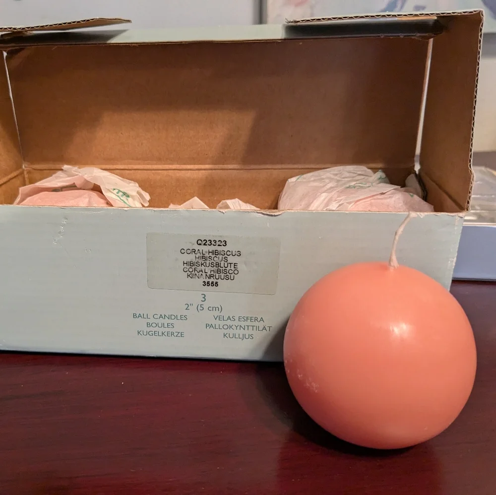 PartyLite One Full Box of 3 CORAL Pink HIBISCUS 2" Ball Candles New Round Q23323 - Picture 6 of 6